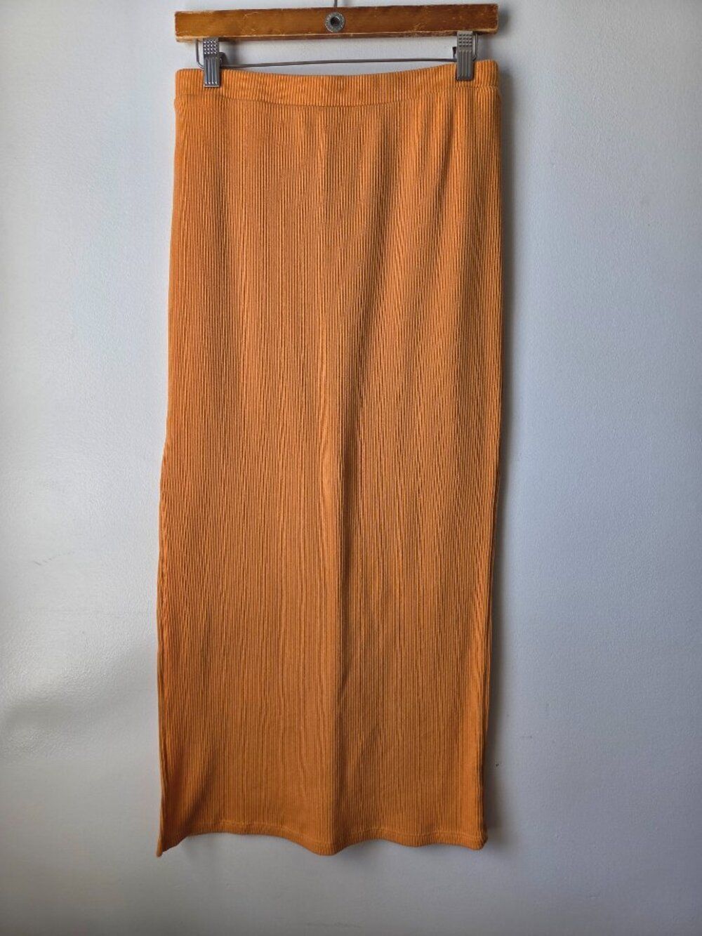 EUC OLD NAVY ORANGE YELLOW RIPPED SIDE SLIT MAXI DRESS M